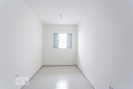 Quarto de apartamento para alugar com 1 quarto, 35m² em Jardim Roberto, Osasco