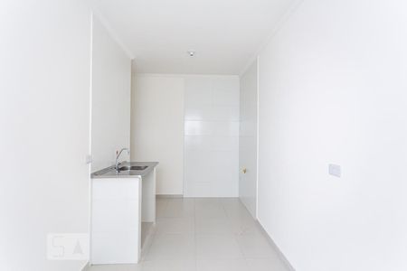 Cozinha de apartamento para alugar com 1 quarto, 35m² em Jardim Roberto, Osasco