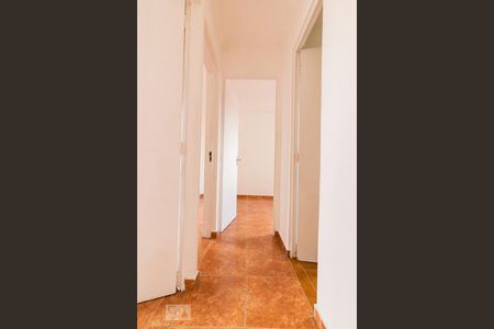 Corredor de apartamento para alugar com 3 quartos, 60m² em Vila Moraes, São Paulo