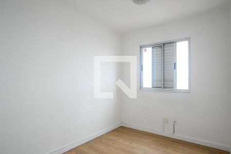 Quarto 1 de apartamento à venda com 2 quartos, 53m² em Vila Liviero, São Paulo