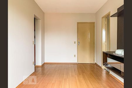 Sala de apartamento à venda com 1 quarto, 62m² em Cambuí, Campinas