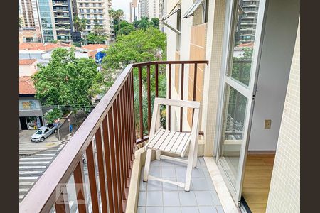 Sala de apartamento à venda com 1 quarto, 62m² em Cambuí, Campinas