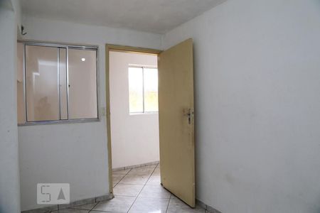 Quarto 1 de casa para alugar com 2 quartos, 70m² em Jardim Oliveiras, Taboão da Serra