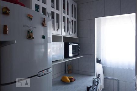 Cozinha de apartamento à venda com 2 quartos, 55m² em Vila Marieta, São Paulo