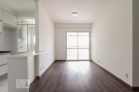 Sala  de apartamento para alugar com 2 quartos, 71m² em Vila Carrão, São Paulo