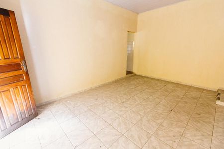 Sala de casa para alugar com 3 quartos, 220m² em Vila Ipojuca, São Paulo