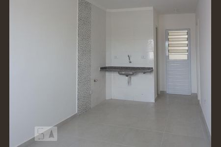 Sala e cozinha de apartamento para alugar com 2 quartos, 45m² em Jardim Belem, São Paulo