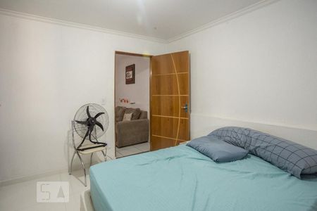 Quarto de casa à venda com 2 quartos, 80m² em Parque Maria Domitila, São Paulo