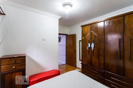 Suite de casa à venda com 5 quartos, 247m² em Vila Yolanda, Osasco