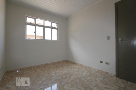 Quarto 1 de casa de condomínio para alugar com 2 quartos, 56m² em Novo Mundo, Curitiba