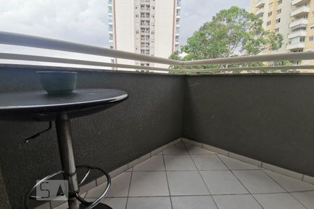 Varanda de apartamento à venda com 2 quartos, 75m² em Paraíso do Morumbi, São Paulo