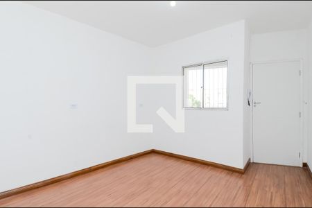 Sala de apartamento para alugar com 1 quarto, 52m² em Jardim Vila Galvão, Guarulhos