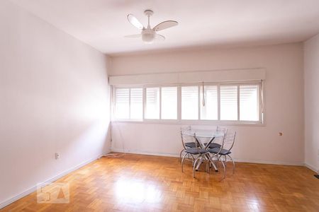 Sala de apartamento para alugar com 2 quartos, 76m² em Santana, Porto Alegre