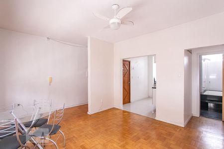 Sala de apartamento para alugar com 2 quartos, 76m² em Santana, Porto Alegre