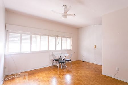 Sala de apartamento para alugar com 2 quartos, 76m² em Santana, Porto Alegre