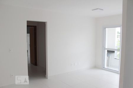 Sala de apartamento para alugar com 2 quartos, 60m² em Recanto Quarto Centenário, Jundiaí