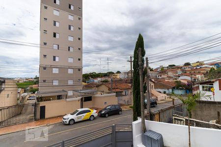 Vista da sala de casa para alugar com 2 quartos, 70m² em Ponte Preta, Campinas