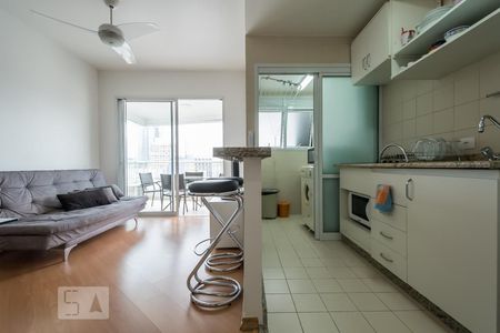 Sala de apartamento para alugar com 1 quarto, 43m² em Cidade Monções, São Paulo