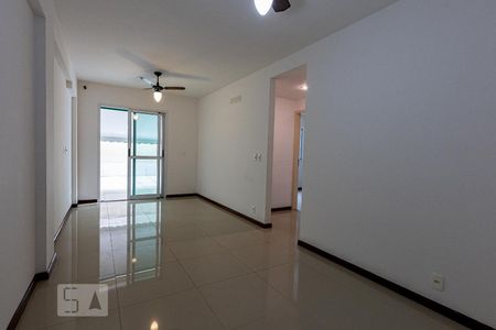 Apartamento à venda com 120m², 2 quartos e 1 vagaSala