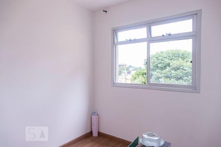 quarto 1 de apartamento para alugar com 2 quartos, 74m² em Calafate, Belo Horizonte