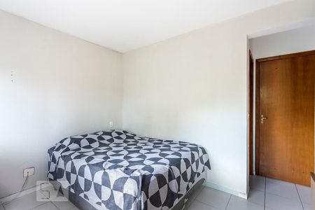 Suíte de apartamento à venda com 2 quartos, 72m² em Jardim São Pedro, Porto Alegre