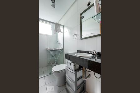 Banheiro da Suíte de apartamento à venda com 2 quartos, 72m² em Jardim São Pedro, Porto Alegre