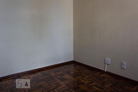 Quarto 2 de apartamento para alugar com 3 quartos, 55m² em Sagrada Família, Belo Horizonte