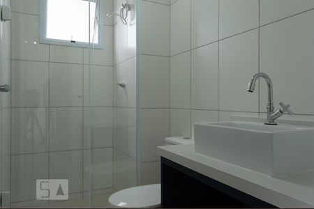 Banheiro de apartamento para alugar com 2 quartos, 36m² em Chácara Inglesa, São Paulo