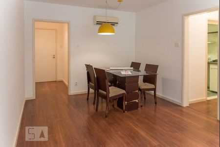 Sala  de apartamento para alugar com 3 quartos, 105m² em Maracanã, Rio de Janeiro