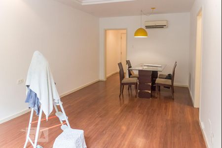 Sala  de apartamento para alugar com 3 quartos, 105m² em Maracanã, Rio de Janeiro