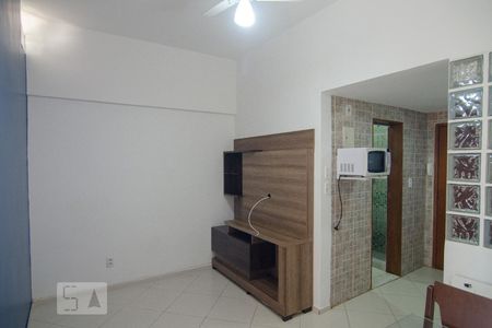 Sala de apartamento para alugar com 1 quarto, 30m² em Copacabana, Rio de Janeiro