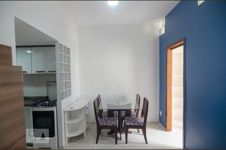 Sala de apartamento para alugar com 1 quarto, 30m² em Copacabana, Rio de Janeiro