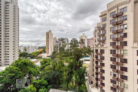 Vista da Sala de apartamento para alugar com 3 quartos, 84m² em Cristo Rei, Curitiba
