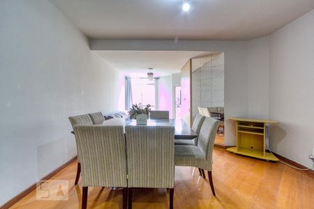 Sala de apartamento para alugar com 3 quartos, 84m² em Cristo Rei, Curitiba