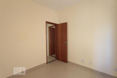 Quarto 1  de apartamento para alugar com 2 quartos, 48m² em Taquara, Rio de Janeiro