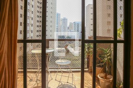 Sala de apartamento para alugar com 2 quartos, 145m² em Perdizes, São Paulo