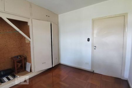 Quarto de casa para alugar com 3 quartos, 850m² em Paraisópolis, São Paulo