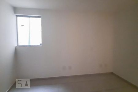Sala/Quarto de kitnet/studio à venda com 1 quarto, 28m² em Taboão, São Bernardo do Campo