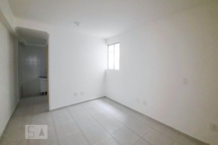 Sala/Quarto de kitnet/studio à venda com 1 quarto, 28m² em Taboão, São Bernardo do Campo