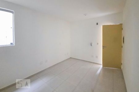 Sala/Quarto de kitnet/studio à venda com 1 quarto, 28m² em Taboão, São Bernardo do Campo