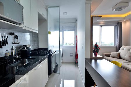 Cozinha de apartamento para alugar com 1 quarto, 32m² em Água Branca, São Paulo