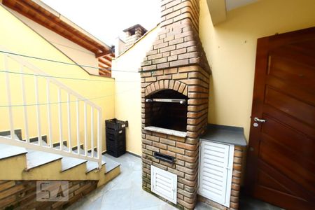 Casa à venda com 140m², 2 quartos e 2 vagas Casa à venda com 140m², 2 quartos e 2 vagasChurrasqueira