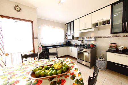 Cozinha  de casa à venda com 2 quartos, 140m² em Gopouva, Guarulhos