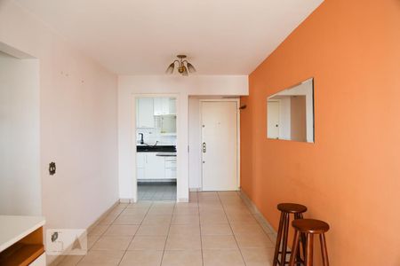 Sala de apartamento para alugar com 2 quartos, 60m² em Chácara Inglesa, São Paulo