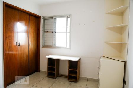 Quarto 1 de apartamento para alugar com 2 quartos, 60m² em Chácara Inglesa, São Paulo