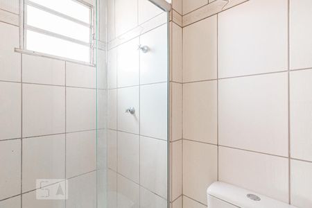 Banheiro da Suíte de apartamento para alugar com 3 quartos, 63m² em Ouro Preto, Belo Horizonte