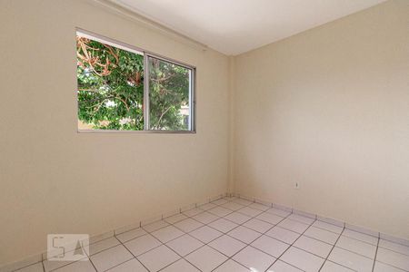 Quarto 2 de apartamento para alugar com 3 quartos, 63m² em Ouro Preto, Belo Horizonte