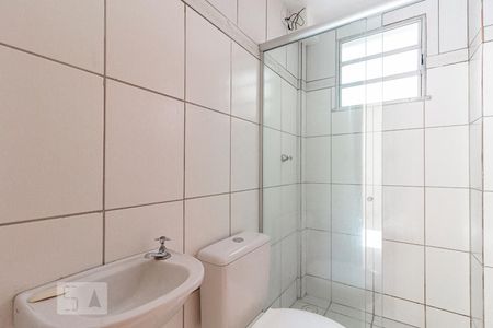 Banheiro de apartamento para alugar com 3 quartos, 63m² em Ouro Preto, Belo Horizonte