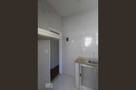 Cozinha de apartamento para alugar com 1 quarto, 50m² em Copacabana, Rio de Janeiro