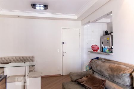 Sala de apartamento à venda com 2 quartos, 56m² em Campestre, Santo André
